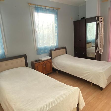 Comfortable 2-Br For 4 Тирана Екстериор снимка